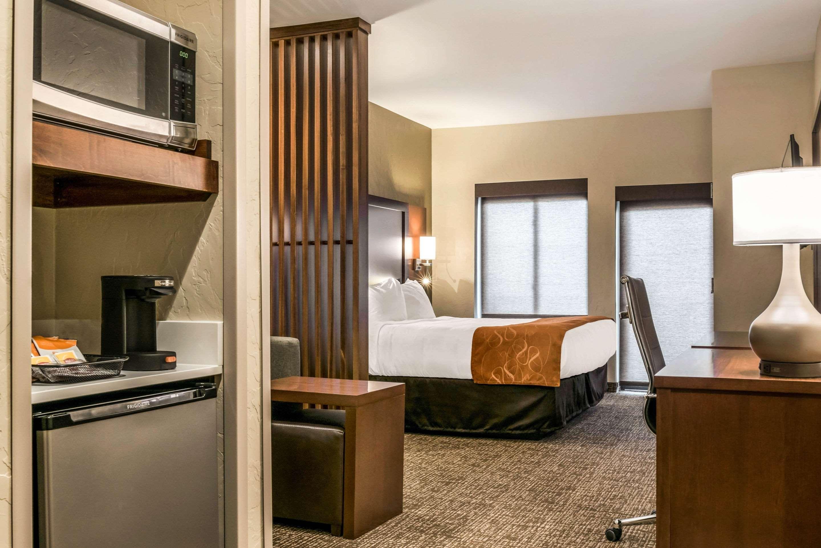 Comfort Suites Florence - Cincinnati South Zewnętrze zdjęcie