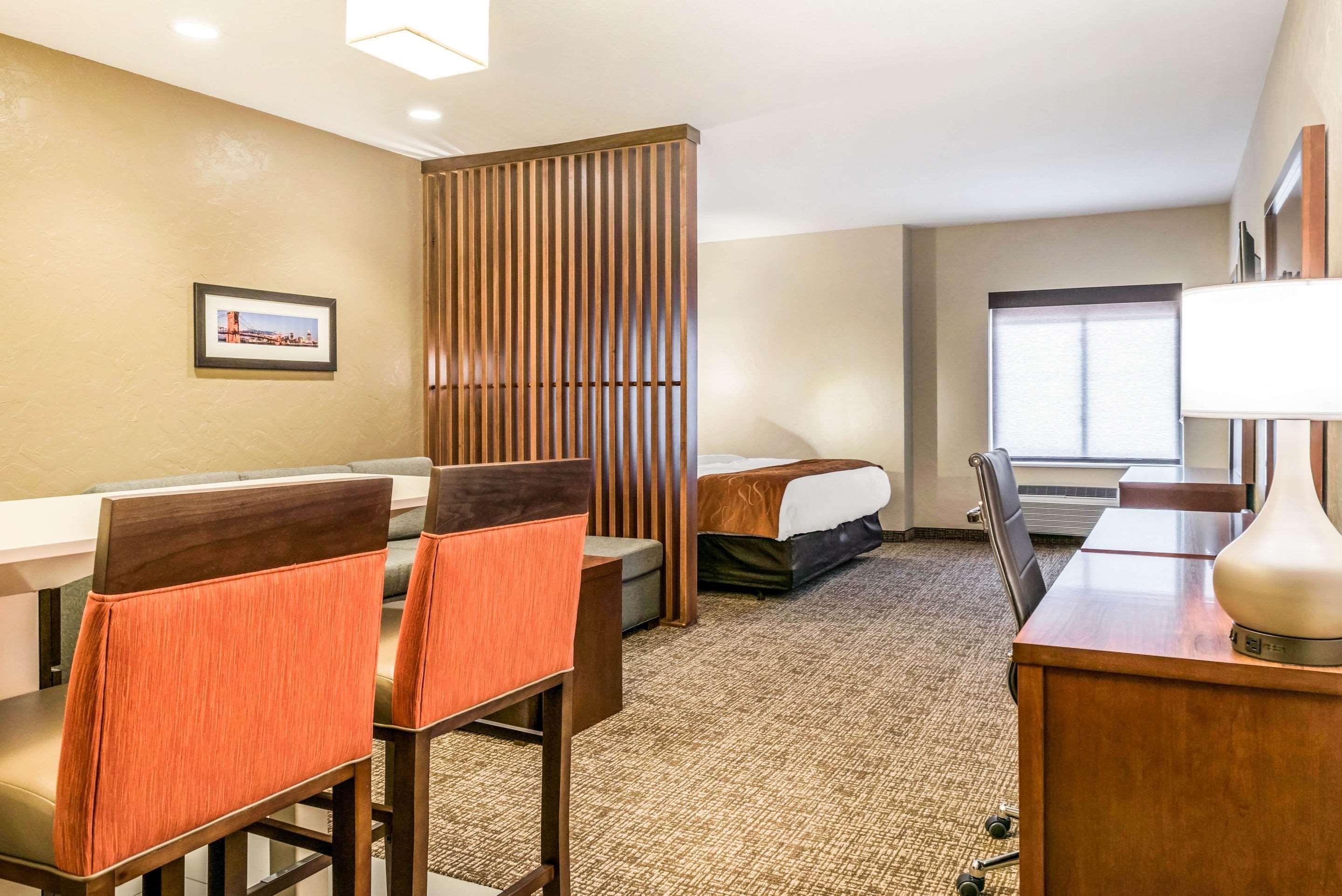 Comfort Suites Florence - Cincinnati South Zewnętrze zdjęcie