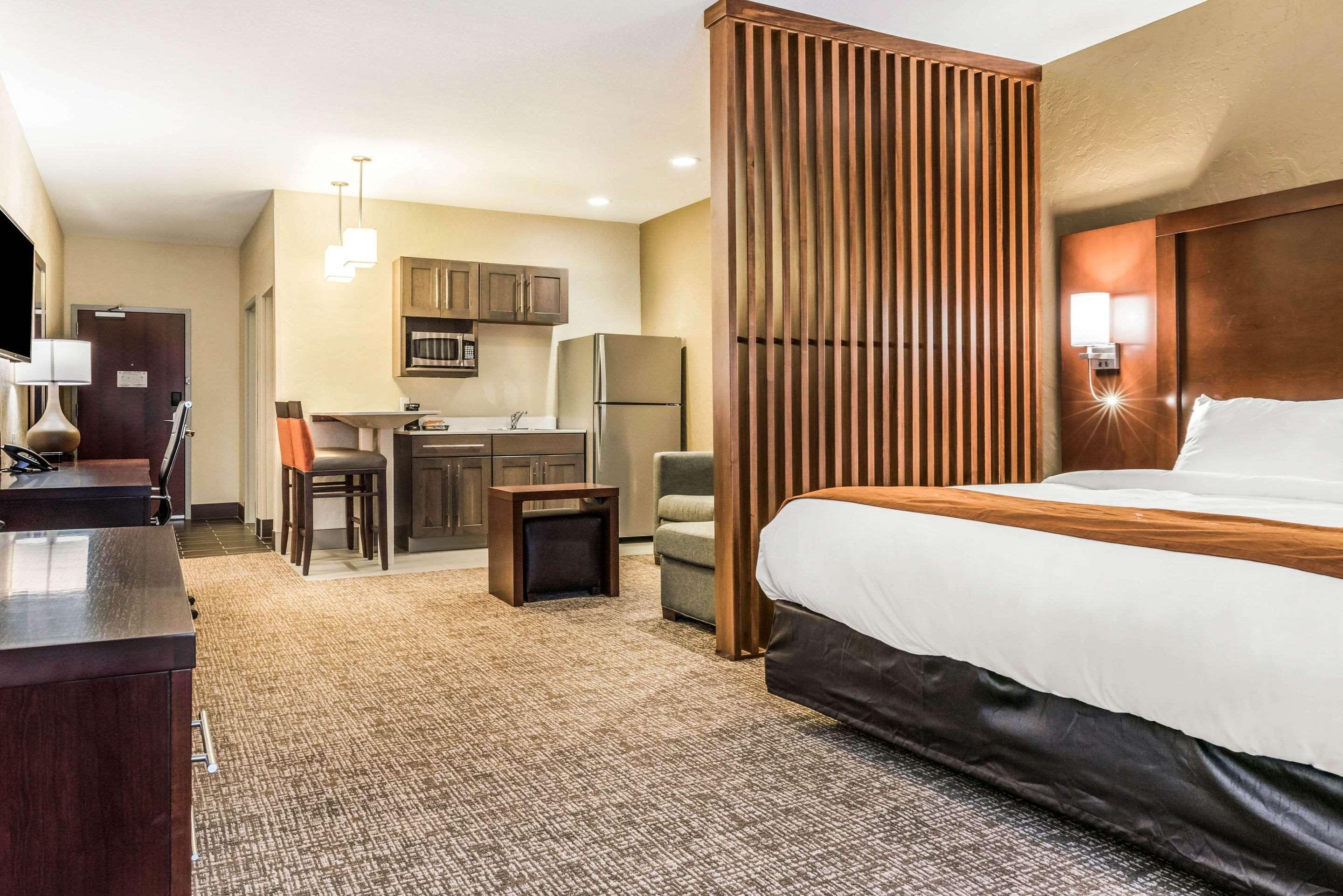Comfort Suites Florence - Cincinnati South Zewnętrze zdjęcie