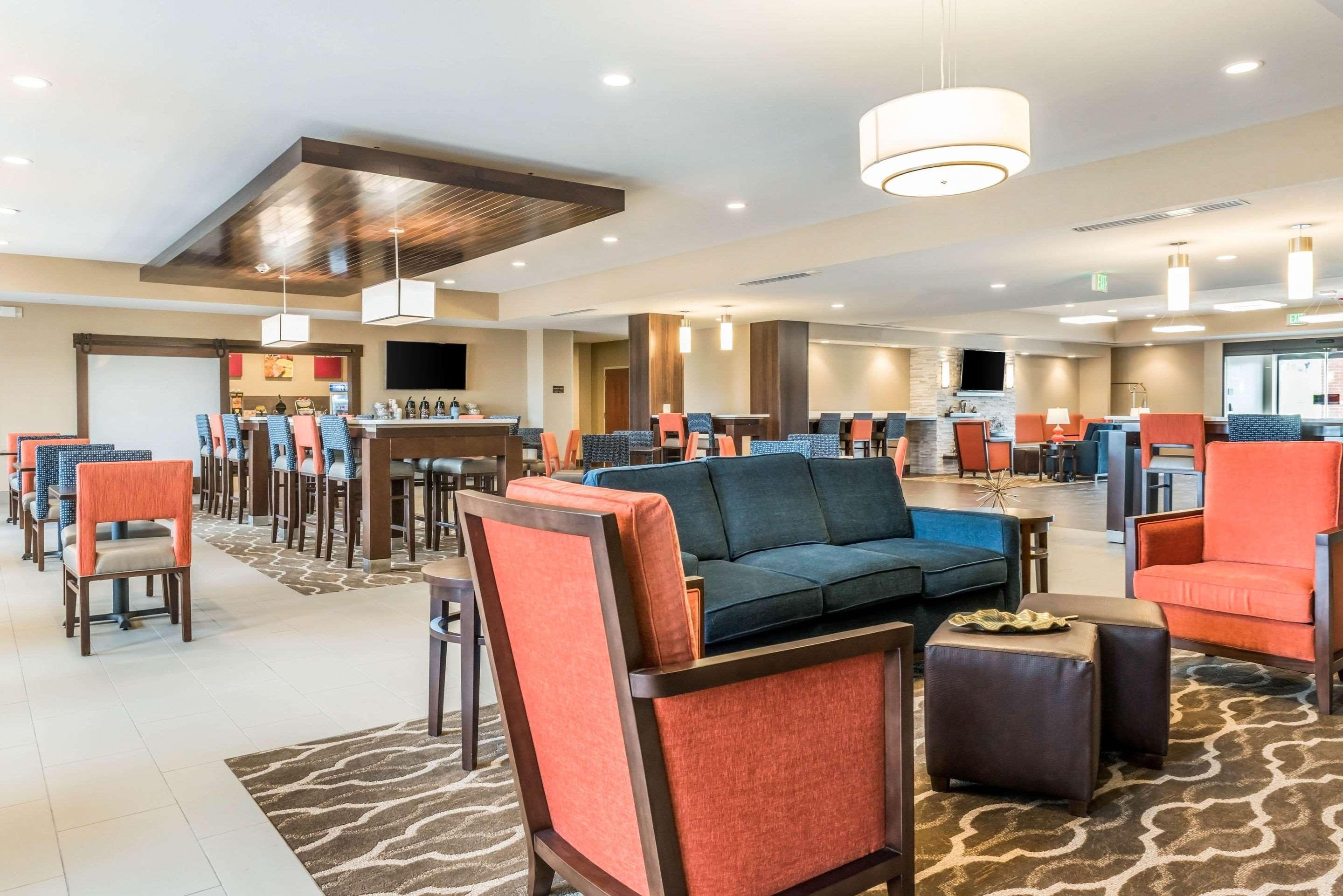 Comfort Suites Florence - Cincinnati South Zewnętrze zdjęcie