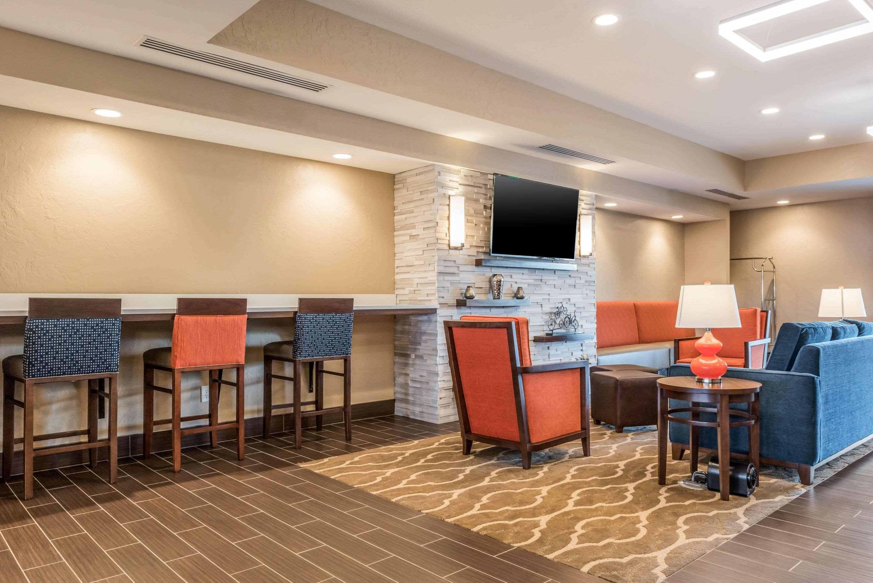 Comfort Suites Florence - Cincinnati South Zewnętrze zdjęcie