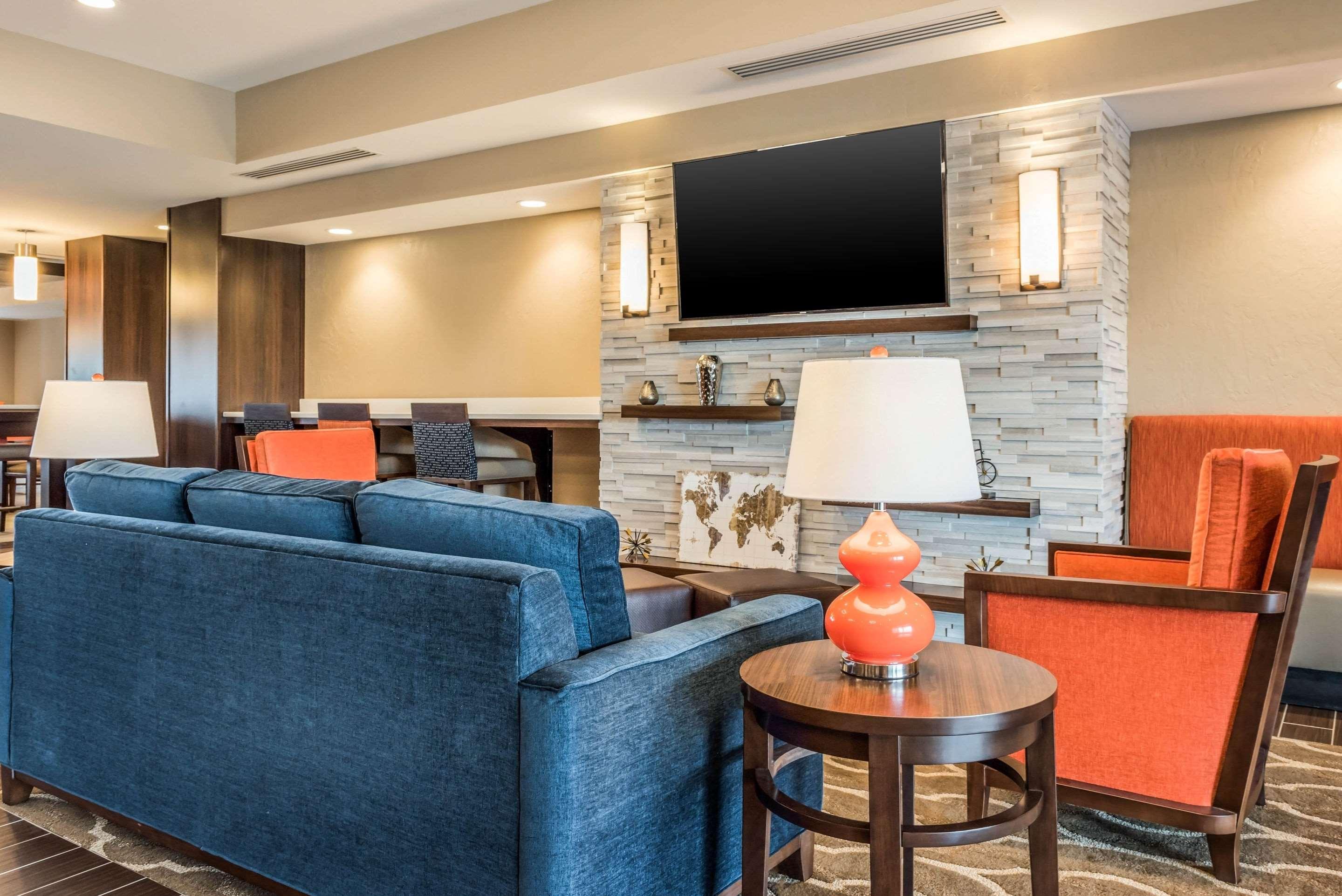 Comfort Suites Florence - Cincinnati South Zewnętrze zdjęcie